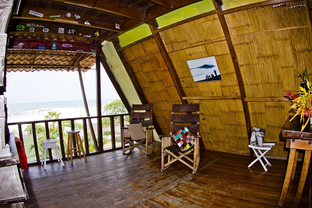 Hotel Las Olas Пунтаренас Екстериор снимка