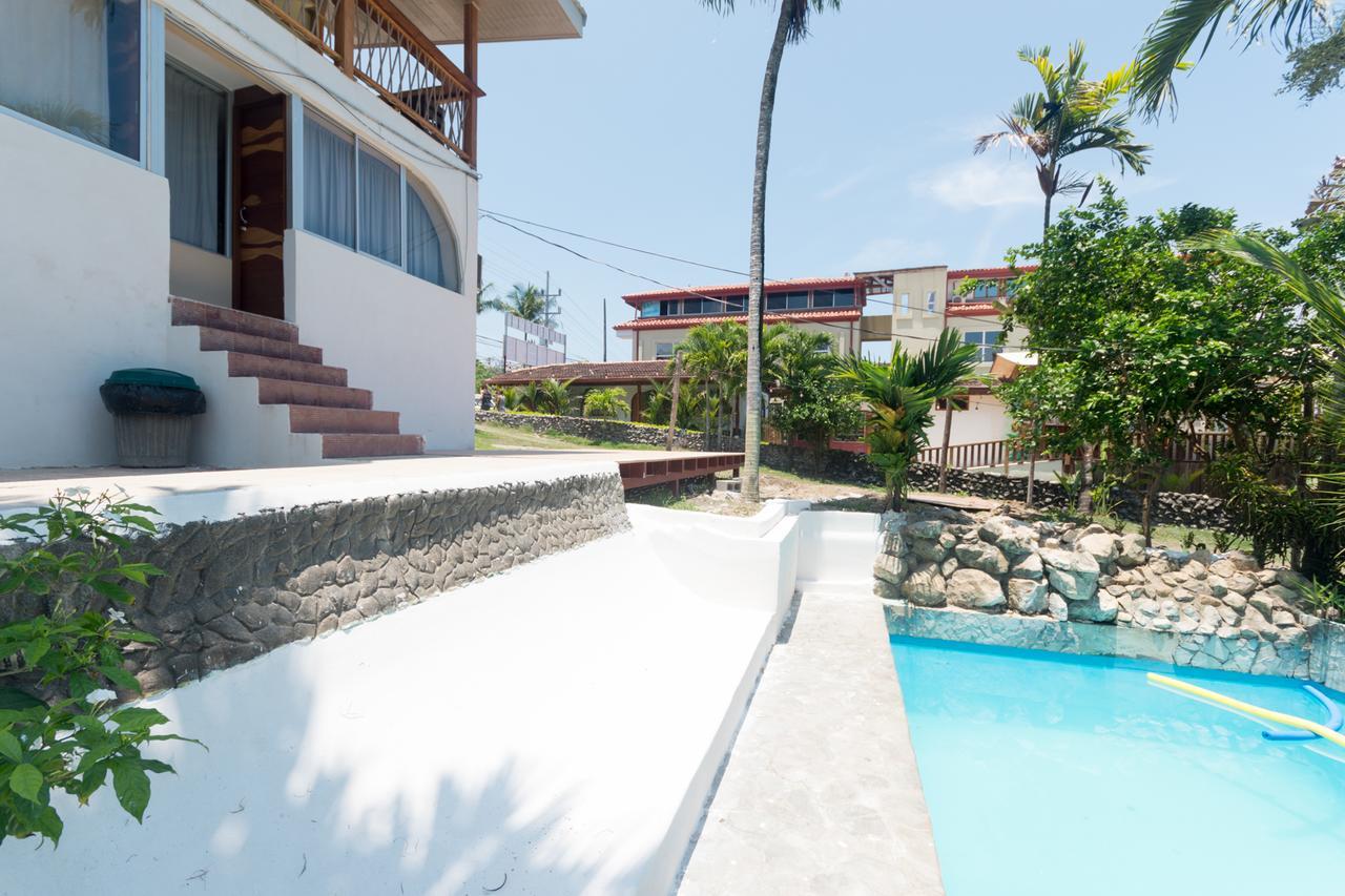 Hotel Las Olas Пунтаренас Екстериор снимка